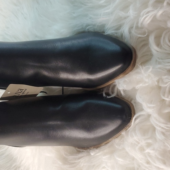 A.N.A women’s Dutch stacked heel booties. NWT - Picture 2 of 6
